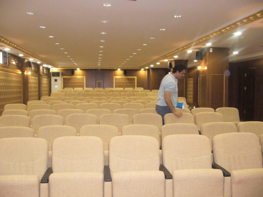 Öğrenci Yurdu Konferans Salonu - Resim 4
